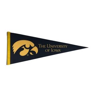 The University of Iowa Hawkeyes NCAA College Pennant Banner Flag Decor Man‎ Cave